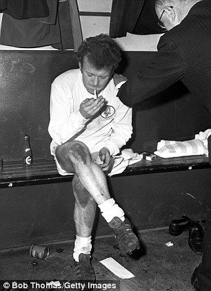 Billy Bremner being a perfect role model.